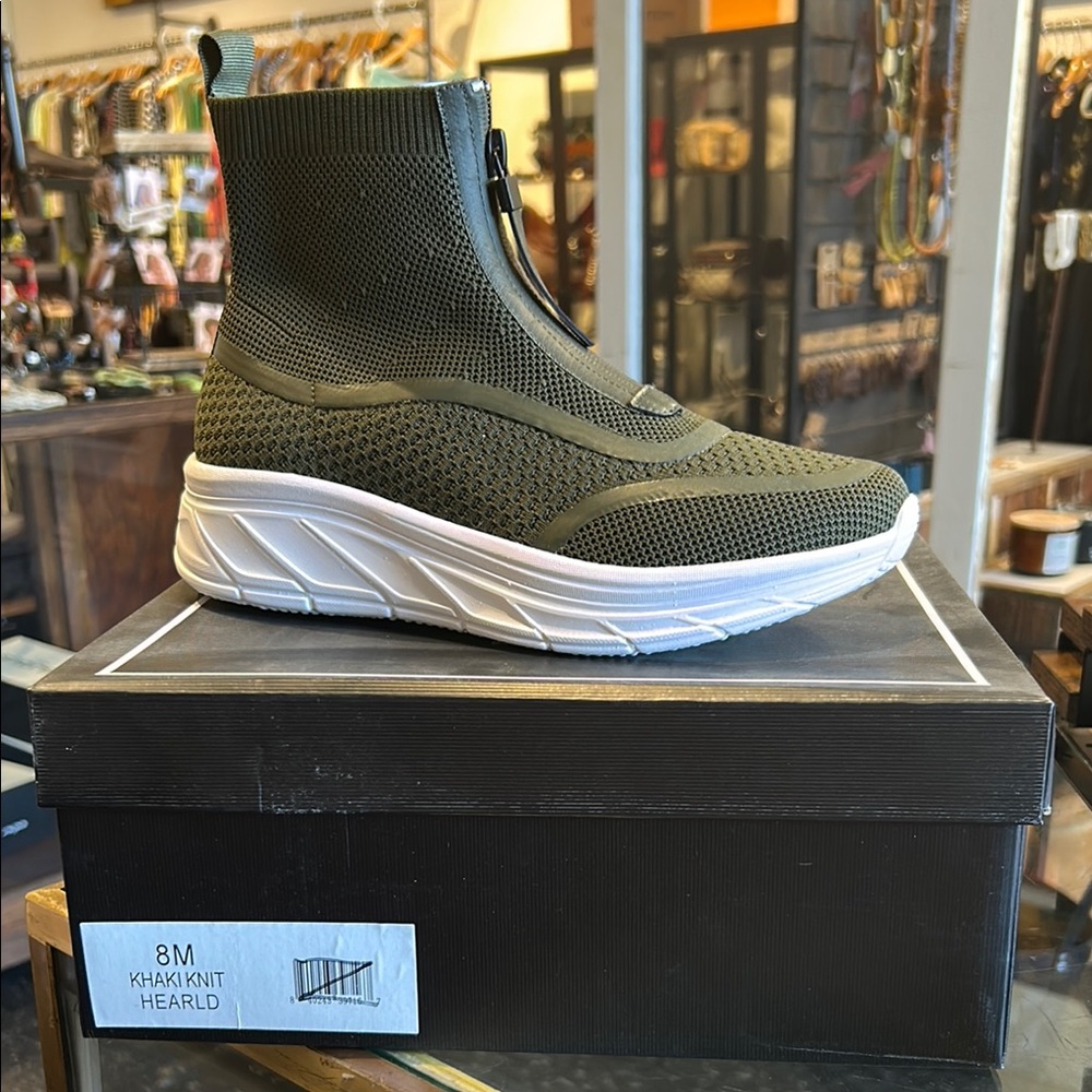 Urban Sport by J Slides NYC Athletic Ankle Shoes  NIB